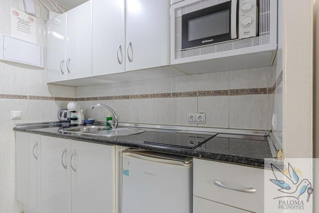 Wonderful Suite In Benal Beach Benalmadena Exterior photo
