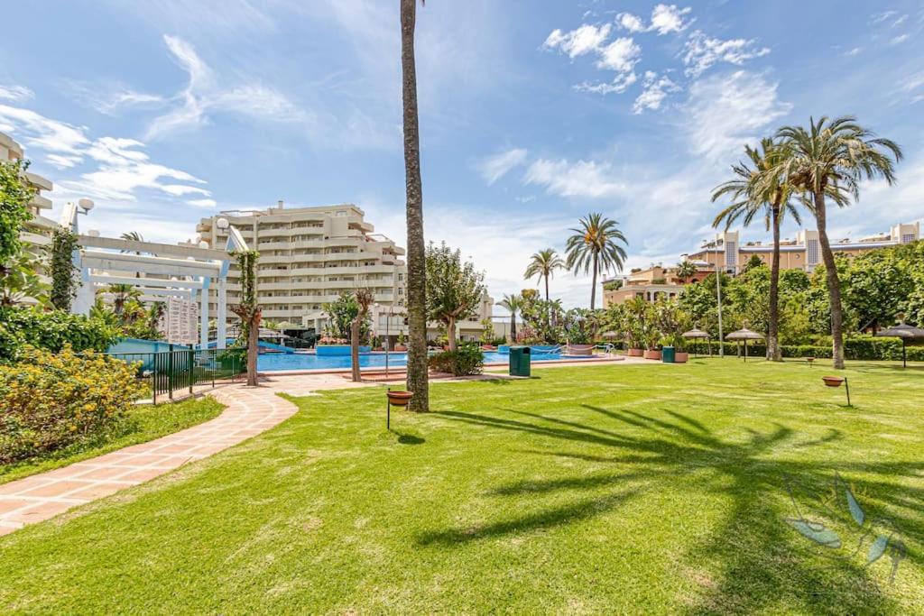 Wonderful Suite In Benal Beach Benalmadena Exterior photo