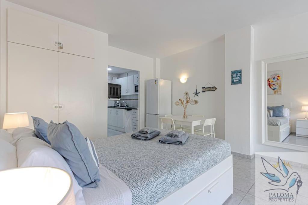 Wonderful Suite In Benal Beach Benalmadena Exterior photo
